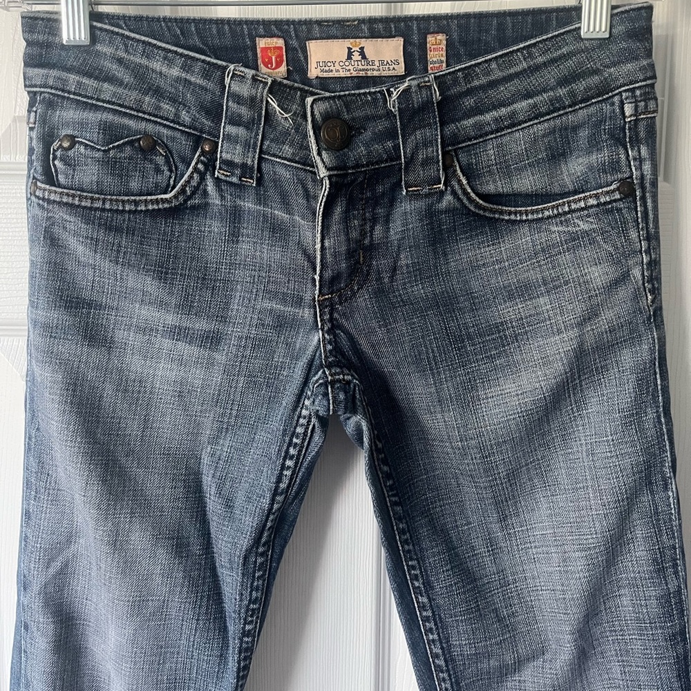 VINTAGE Juicy Couture heart pocket denim jeans. RARE low rise. Size 27.